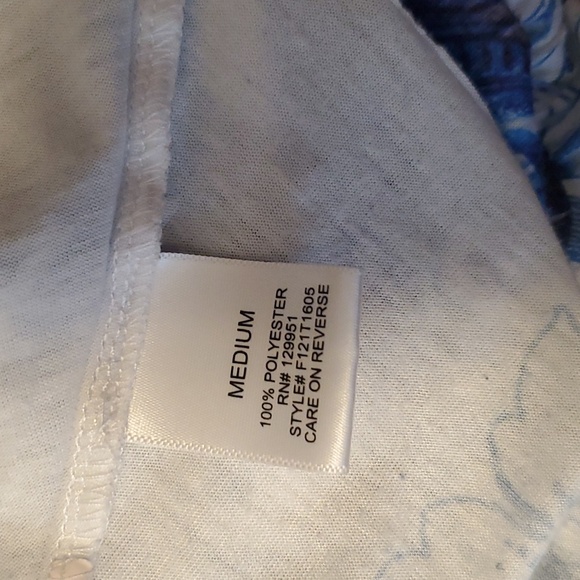 Blouses - Picture 4 of 5